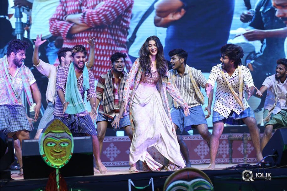 Rangasthalam-Movie-Pre-Release-Event-Photos